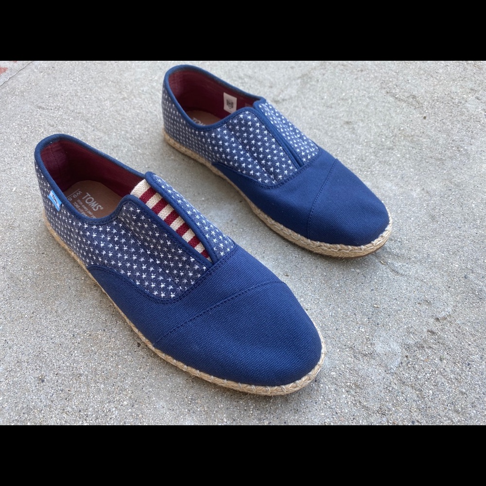 (140) Toms 🇺🇸
